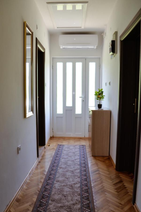 Apartment Nikola Котор Екстер'єр фото